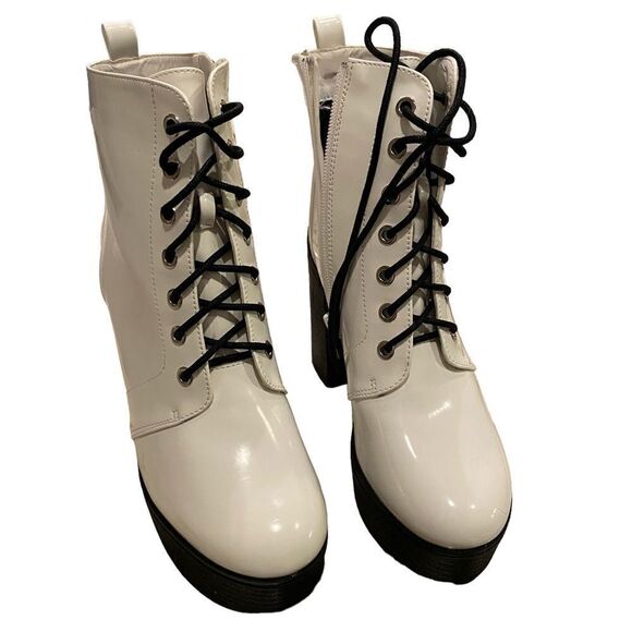 Allegra K White Lace Up/Zipper Platform Boots Size 7.5 - Picture 1 of 5